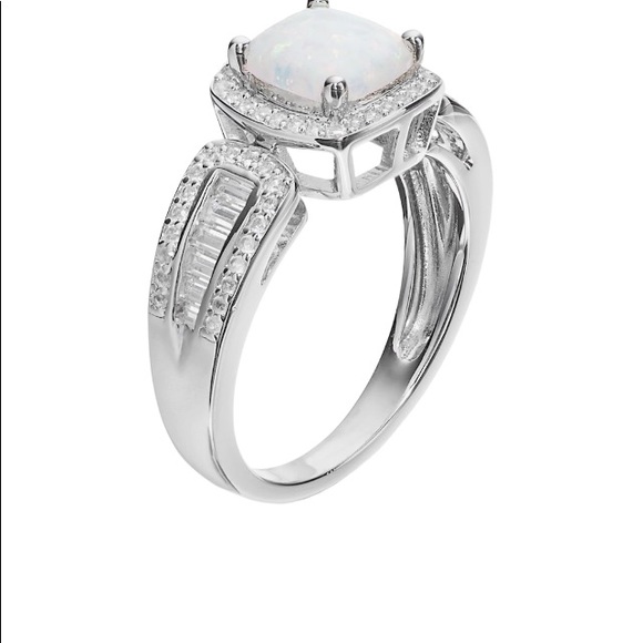 ♥️ Opal Ring (NEW) - Picture 2 of 6